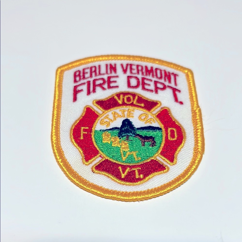 🔥 Berlin Vermont Fire Department Firefighter Rescue Embroidered Patch